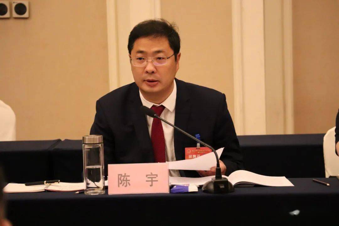 王久宗代表说,三个报告实事求是,思路清晰,措施有力,全面客观反映了市