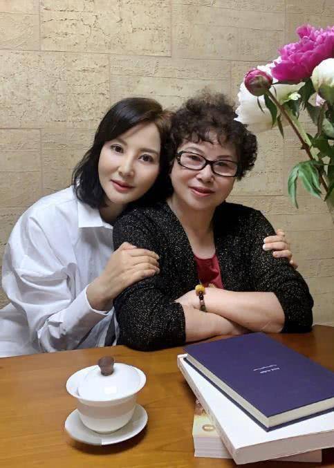 三叉戟豆瓣82分陶红演技获赞51岁的她风韵不逊当年