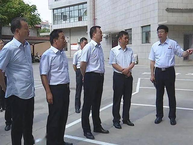 运城市信用联社党组书记理事长秦江峰一行在稷山农村商