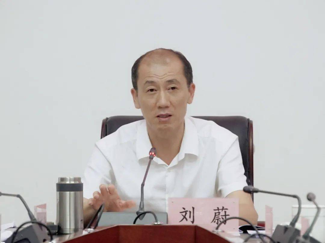 要闻刘蔚主持召开县脱贫攻坚指挥部第153次会议通报督查工作情况动员