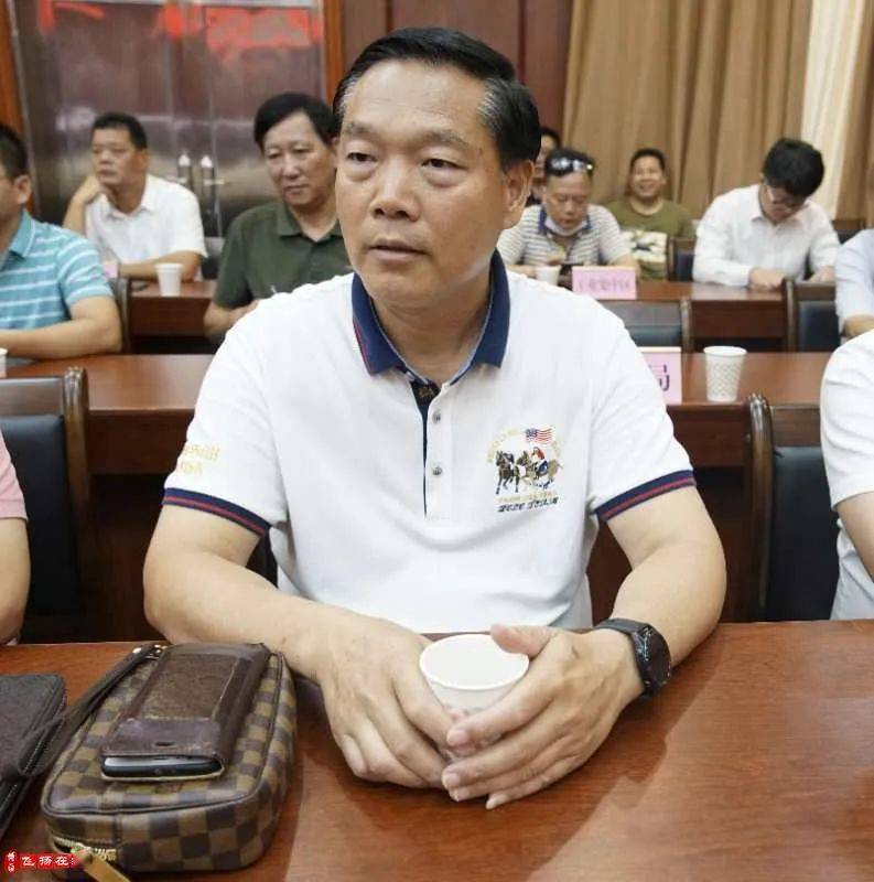 沙河镇党委书记沈俊雨,博白县副县长庄卓楷,博白县政府办公室主任陈聪