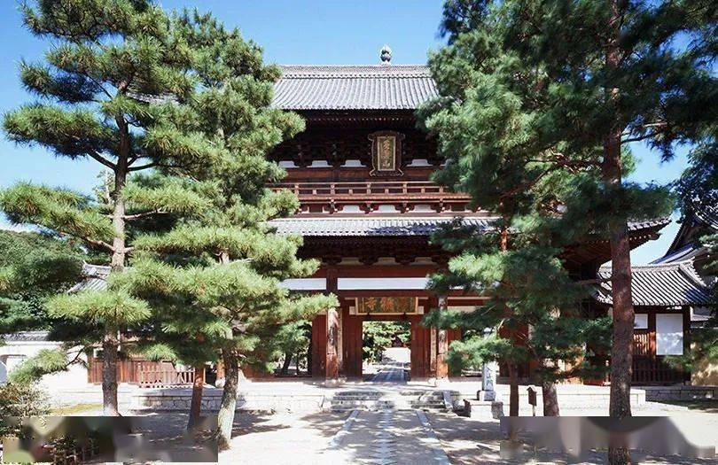 中国高僧隐元禅师创建的日本黄檗宗大本山万福寺重新开放
