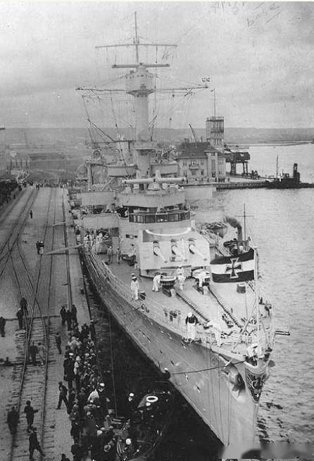 二战前德国新巡洋舰150毫米舰炮布局罕见装甲焊接非主流