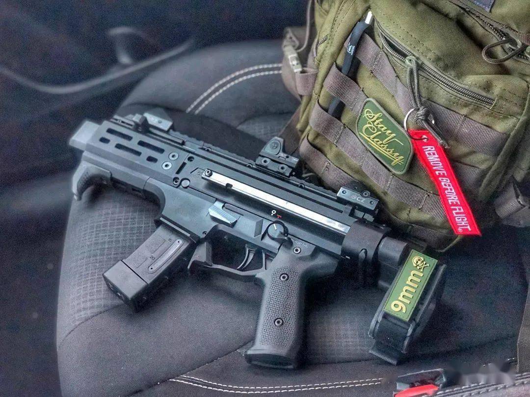 【cz蝎子evo3】尺寸 性能 扩展性 面面俱到 美国家防小能手