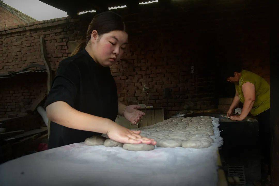 百年传承，美味一绝，看肥乡美食扒糕的前世今生_萱萱