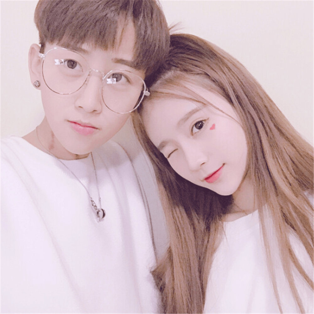 可爱vip情侣头像大号缺个小号处对象小号马上到