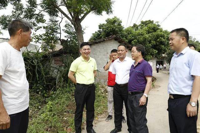 026月8日,玉林市市域社会治理工作现场会在博白县凤山镇召开.