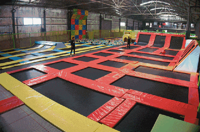 这个起源于美国,澳大利亚的运动,在2015年开始走入中国,并且逐渐风靡.