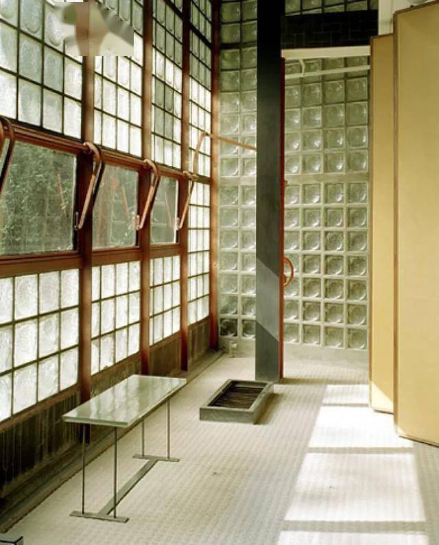 现代建筑的50个经典10玻璃之家前卫的透明