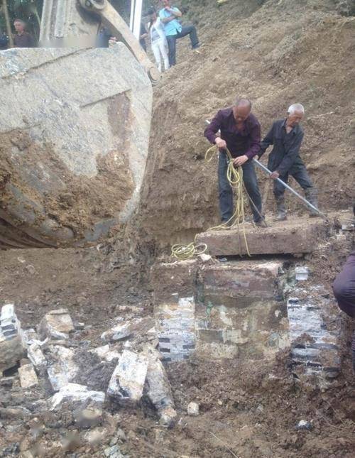 赵伯澐墓棺中发现水晶壁专家却吃惊于上头的绳带直言不可思议