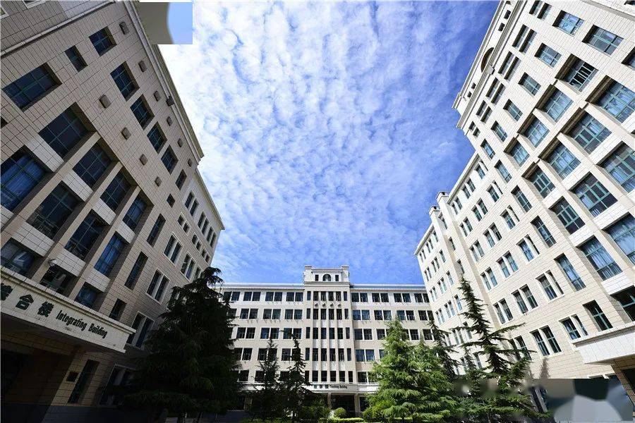 旭日"初"升——甘肃少儿频道"名校一览"走进兰州东方学校