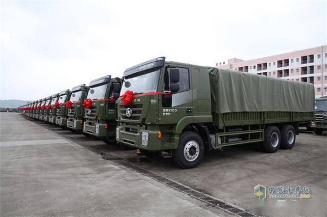 无惧新冠疫情 290辆红岩军车"乘风破浪"交付柬埔寨