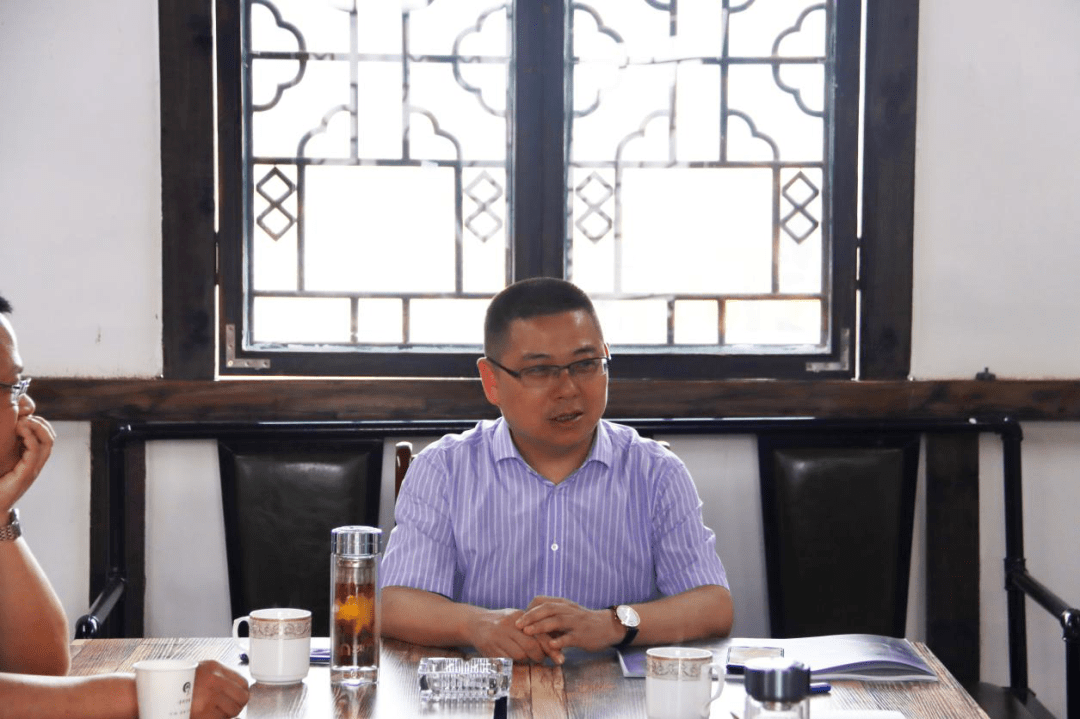 6月15日,集团公司党委书记,董事长赵坤军到潼川古城