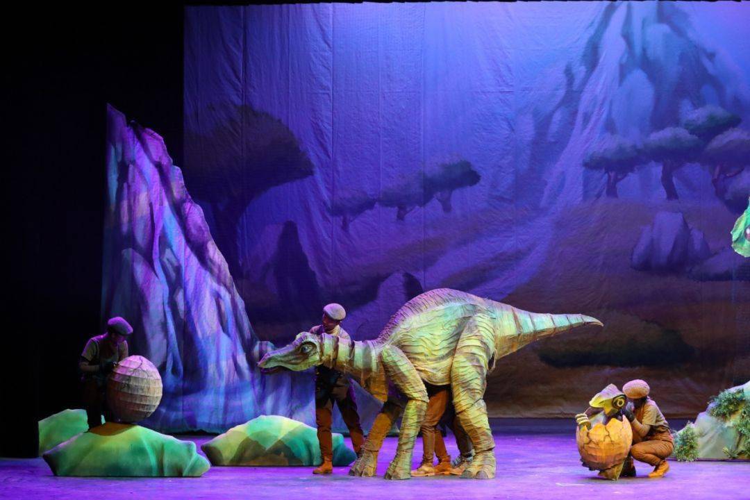 穿越亿年, 带你重返侏罗纪!——儿童剧大型远古恐龙剧《重返侏罗纪》