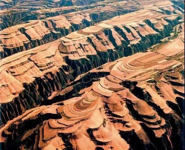 黄土高原塬梁峁川图片图片