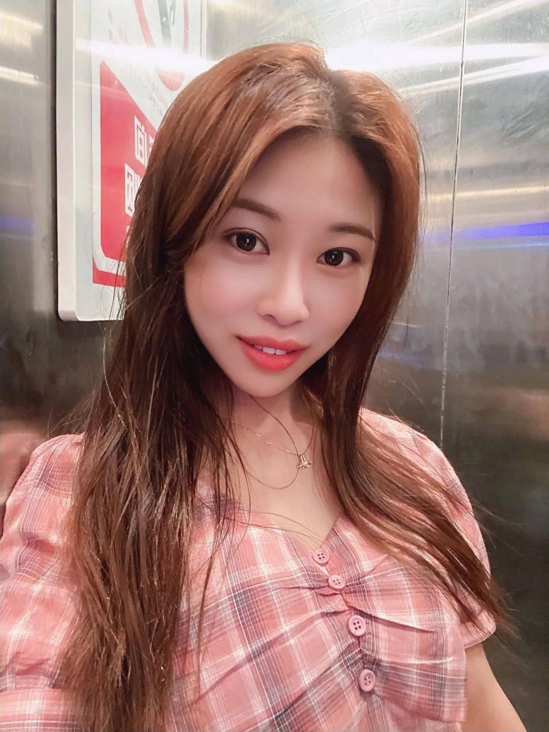 老凤祥钻石微封面微女神第1892期ambition