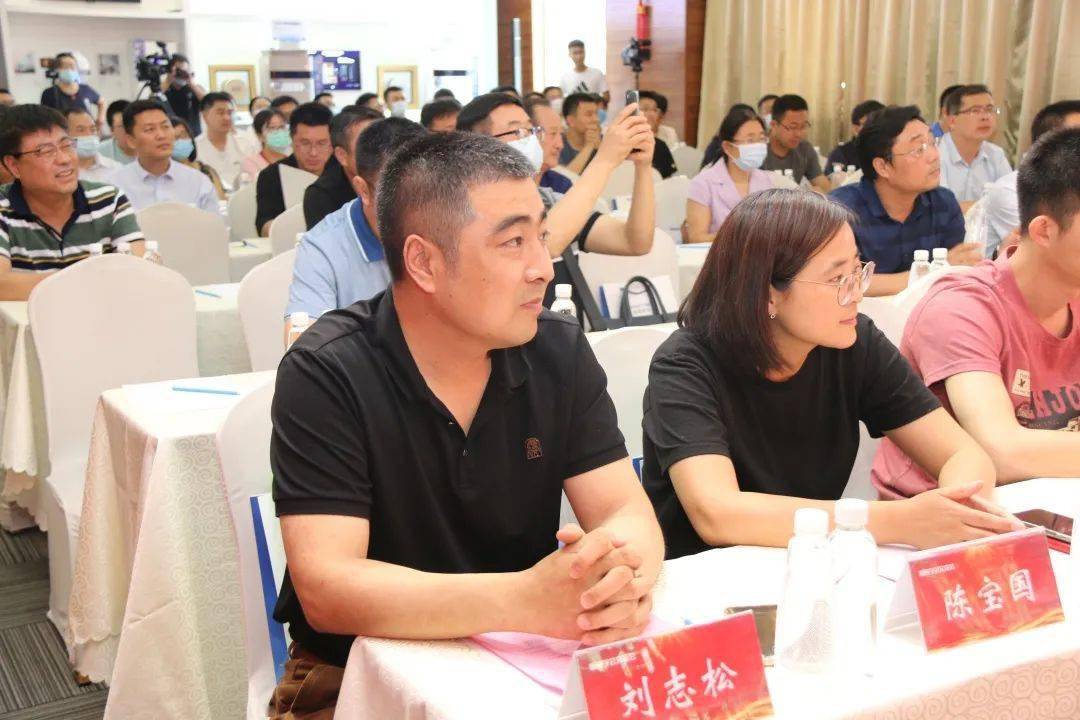 唐山市发改委主任李淑英,唐山市科学技术协会部长李敬森,唐山市科学