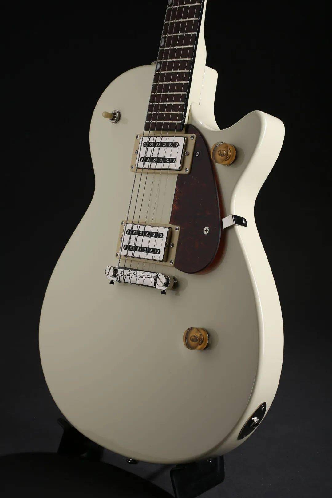 适合入门乐手及爱好者的极简款吉他gretschg2210juniorjetclub