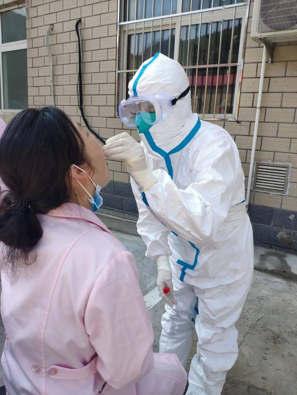 怀柔区卫生健康系统全部完成核酸检测采样