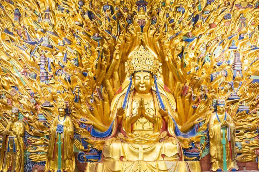 最美千手观音_大足石刻