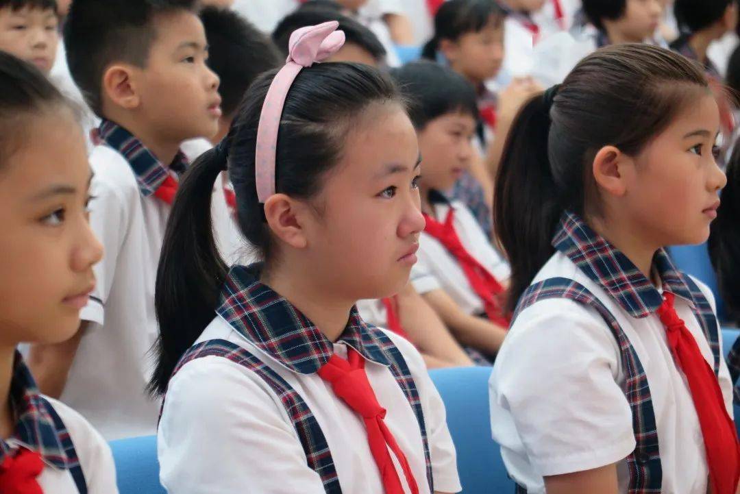 父爱伴成长家书传真情惠州市东湖双语学校开展传递爱共成长微家书活动