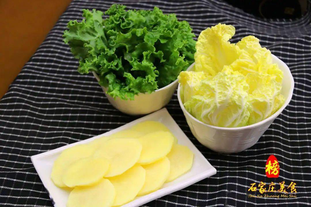 109元抢345元潮汕牛肉火锅四人餐!秘制原汤锅底 7荤8素超值菜品!