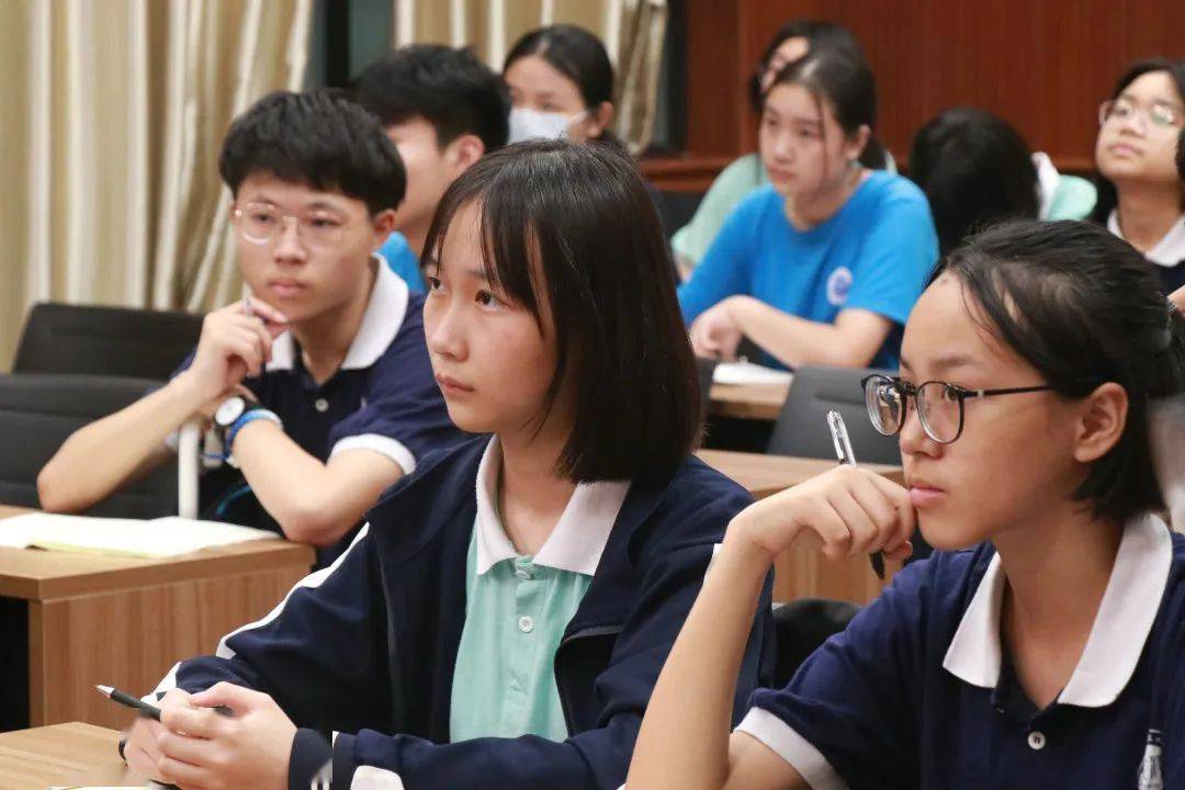 加强生态保护 建设生态校园 | 长沙市第六中学召开创建国际生态学校