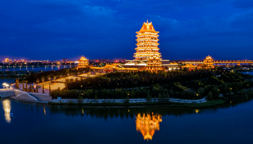 塞上江南,鱼米之乡青铜峡市水稻种植历史逾千年,青铜峡大米清代曾居"