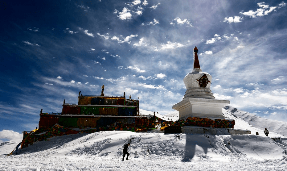 「朝圣之旅」一路前往藏地深处,最好的景色都被上