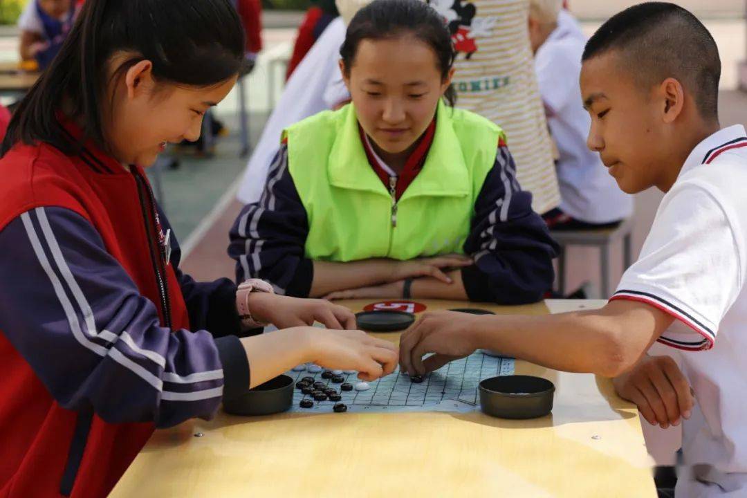 棋逢对手,其乐无穷—天和学校举办首届校园棋类比赛