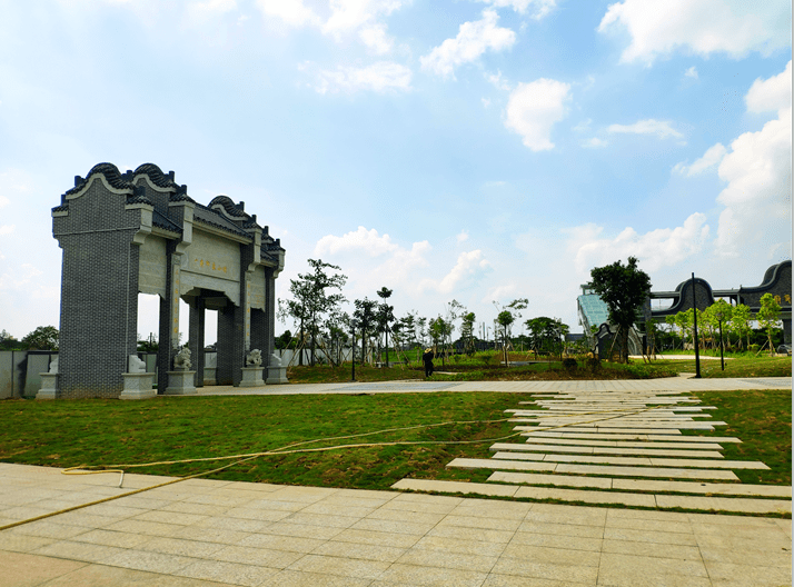 67镬耳式建筑灯光喷水池三水乐平再添新景将成城市门户