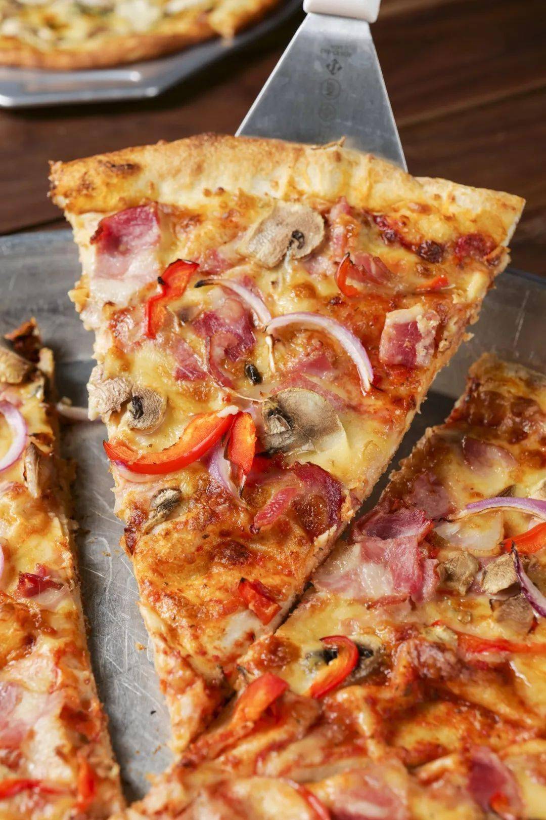 32寸『怪兽比萨』空降魔都!足足5281cm,15人吃!到!撑!