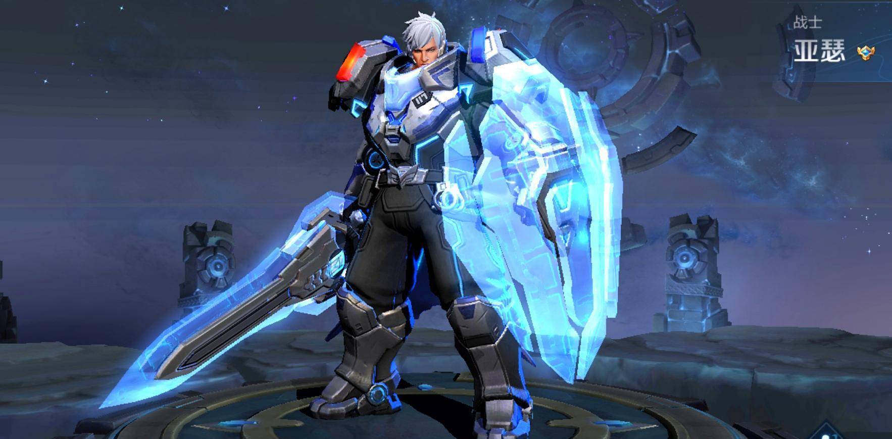 能让亚瑟成神的,不是"暗影战斧",而是少有人首出的2020