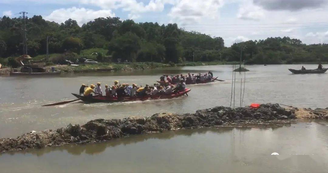 陆丰水墘莲池溪赛龙舟