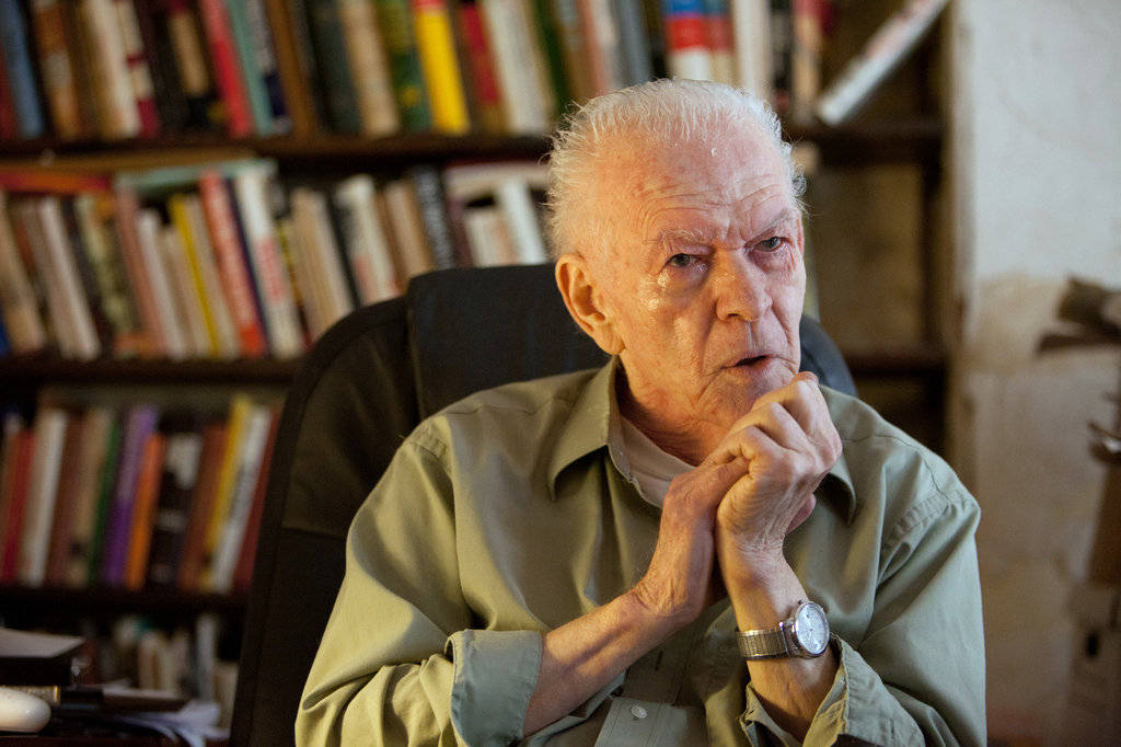 "美国之春"来了,"阿拉伯之春"里它又做过什么?_吉恩·夏普