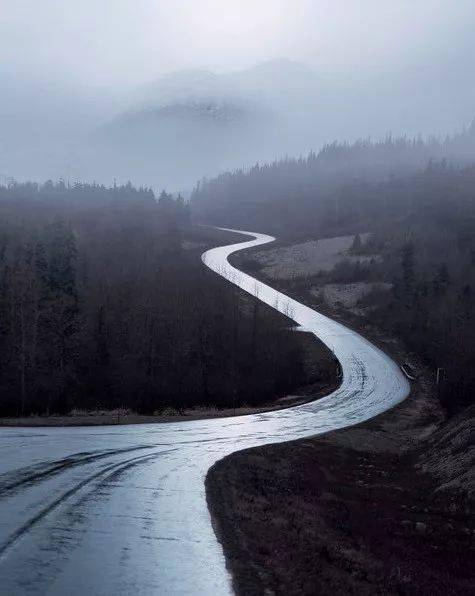 3影调benjamin的影调以没有纯黑和纯白的长调为主,高中低调都有,但中