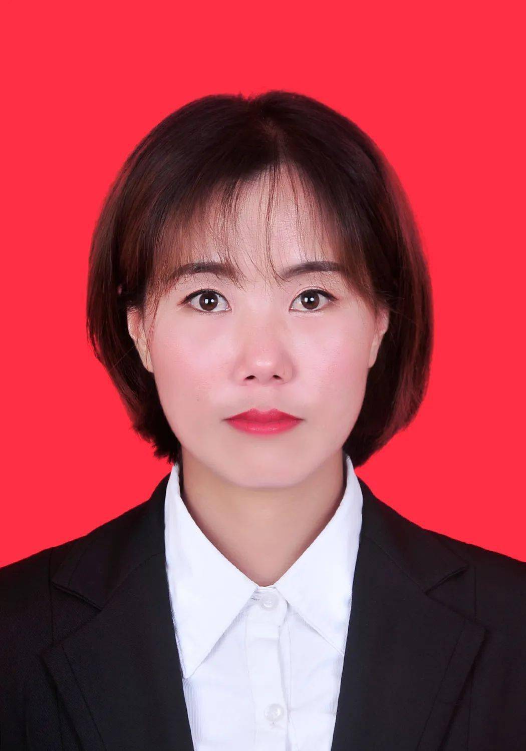 李楠枫,男,汉族,1987年3月出生,武都五库人,2014年10月参加工作,中共