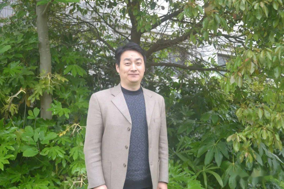 邱磊:制度的再生产:教育"云"端的生命确证(中国教刊社"蒲公英"特约