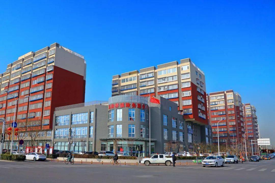 上半年已过马驹桥镇政府写了份工作总结还公布了下半年工作计划