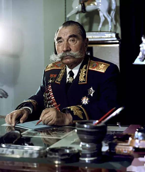 风云人物斯大林最忠实的战友红色骑兵布琼尼元帅