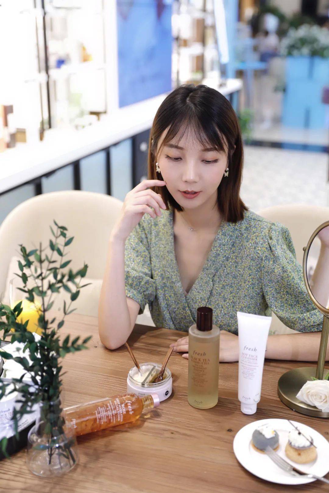 我怀孕后的梳妆台⼏乎被这个牌⼦垄断了