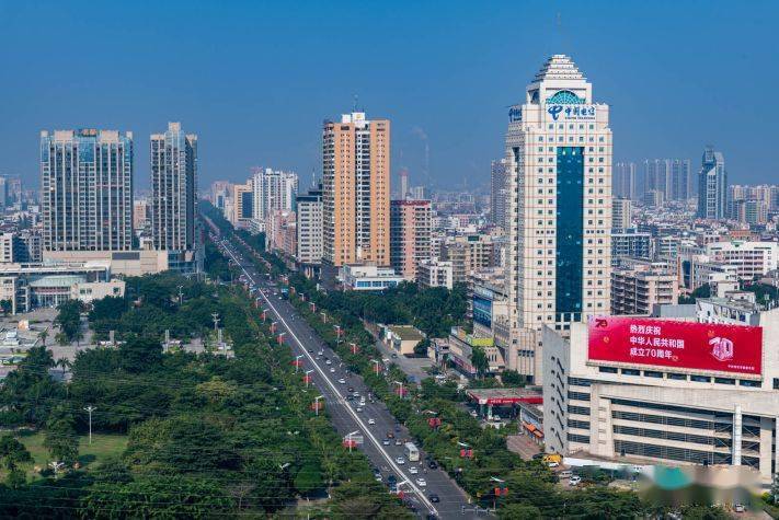 为纪念他,人们用他的姓名命地名,隋代用其名命名茂名县,唐代命名为潘