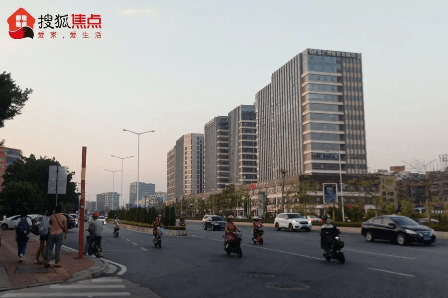 花都"最贵板块"是泡沫还是洼地?_新城