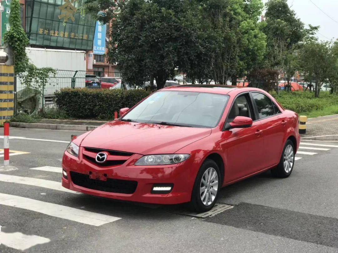 2014年马自达马六20自动挡天窗高配