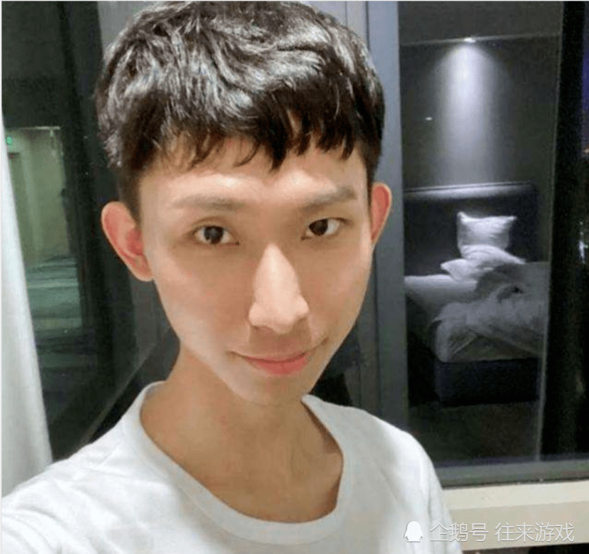 梦泪久违登录大号看到kpl教练给他的留言后直言上当了