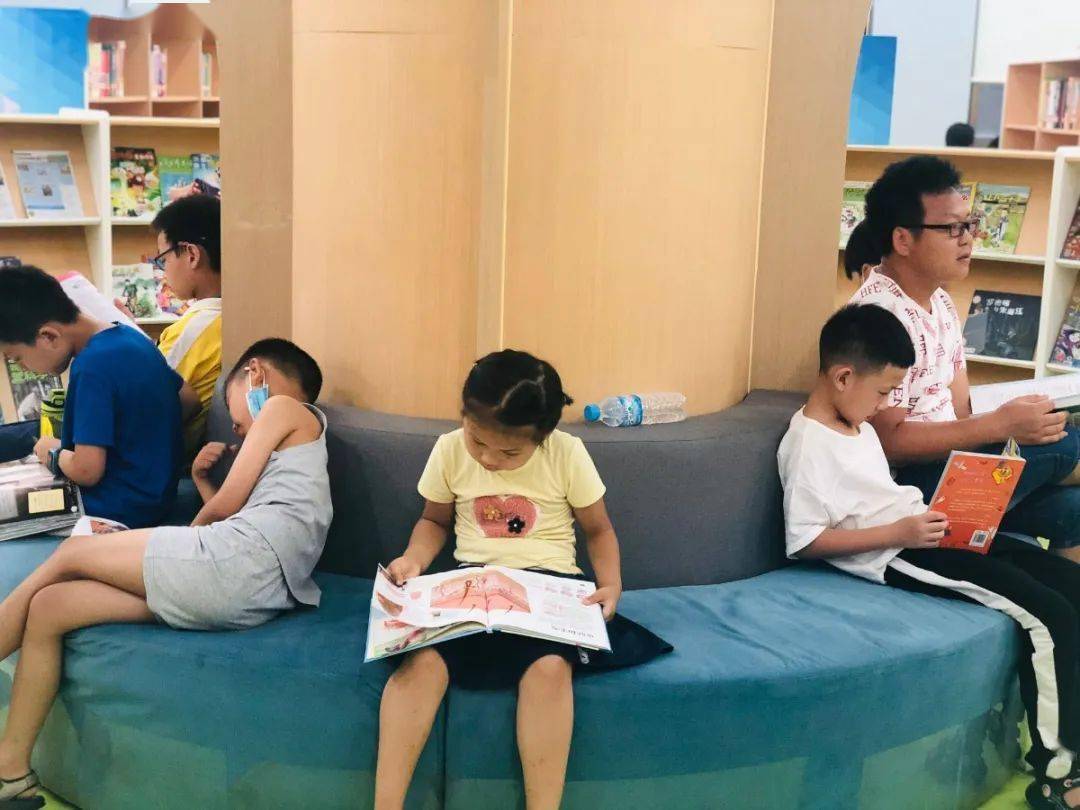 【随手拍高安】暑期,图书馆少儿阅览室是这样的.