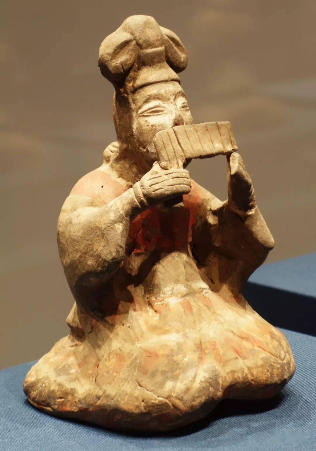 十六国女乐俑一组《汉唐奇迹:中国艺术状物传统起源与发展》特展