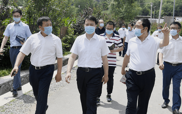 吉林市委书记王庭凯在磐石市调研时强调 实施乡村振兴战略 发展新产业