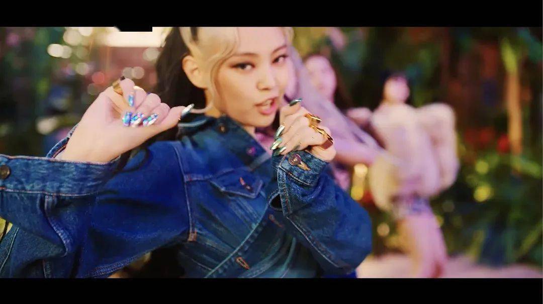 blackpink全团仿妆来了!