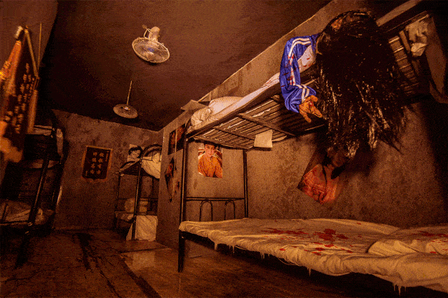 长藤鬼校即将建校校长就爱拿着1000张免票兴风作浪